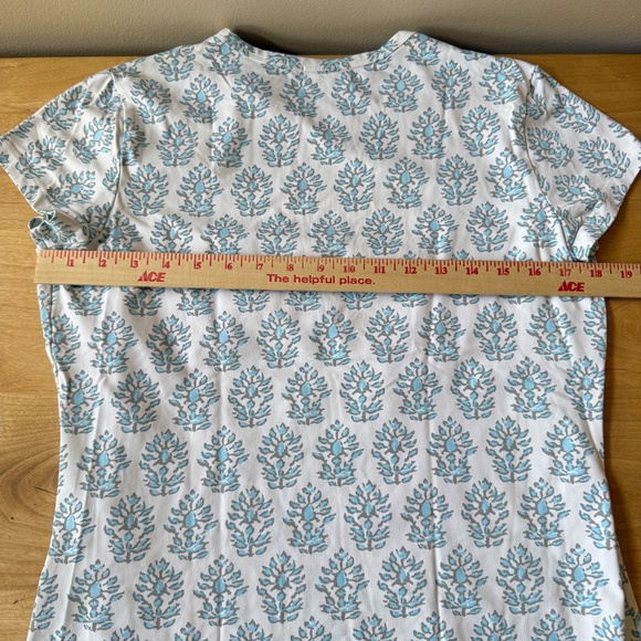 J MCLAUGHLIN SS TEE CATALINA CLOTH NYLON TREES PATTERN CASUAL CHIC TRAVEL L - Picture 10 of 12